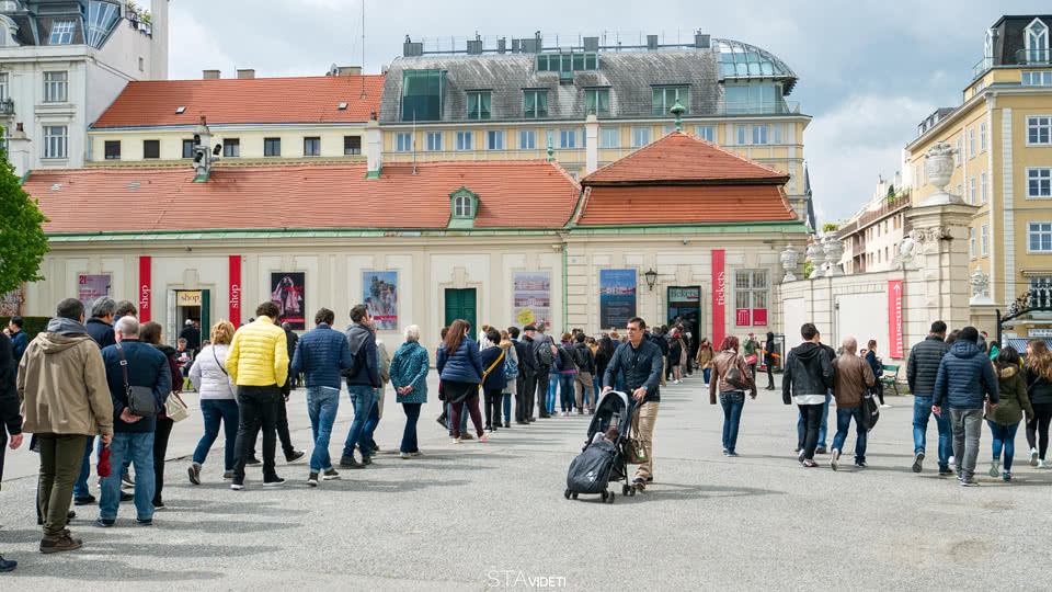Preporuka je kupiti ulaznice online zbog obično velike gužve